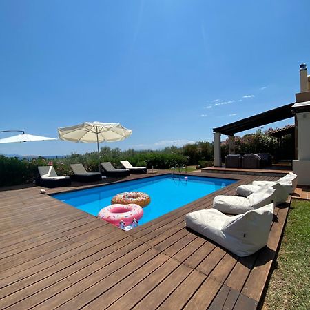 Georges Villa Galaxidi, Family, Pool And Garden מראה חיצוני תמונה