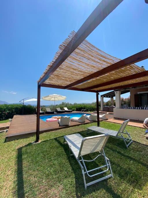 Georges Villa Galaxidi, Family, Pool And Garden מראה חיצוני תמונה