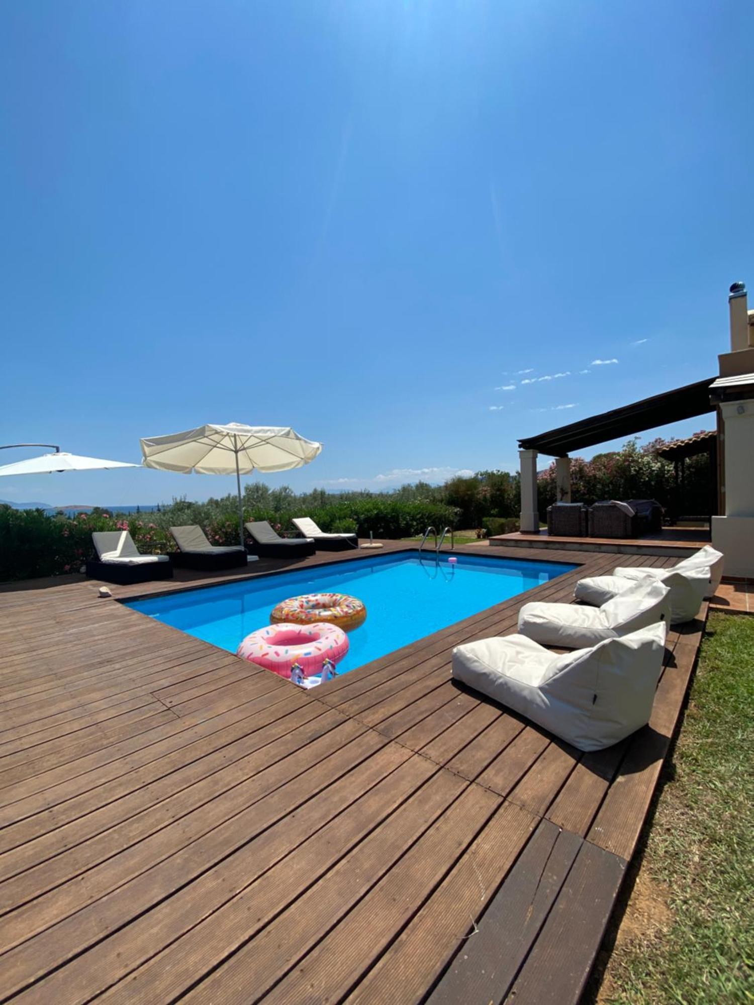 Georges Villa Galaxidi, Family, Pool And Garden מראה חיצוני תמונה